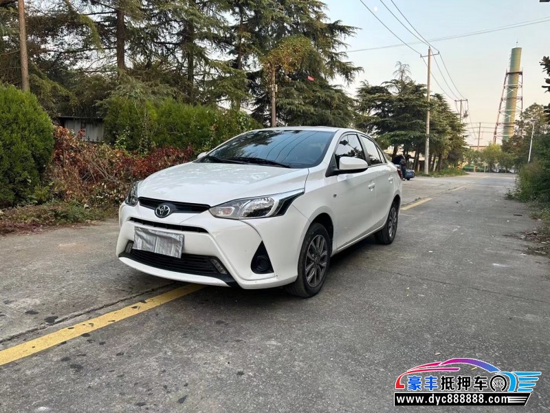 21年丰田致享轿车抵押车出售