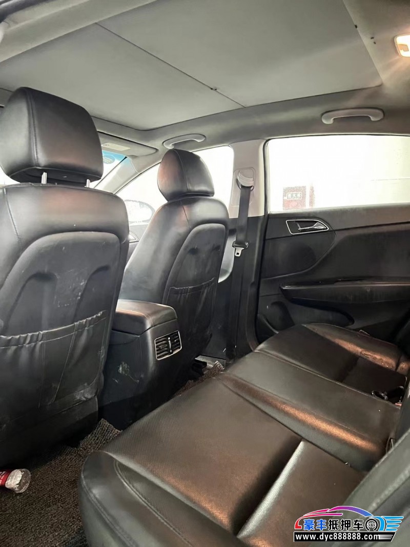 15年现代名图轿车抵押车出售