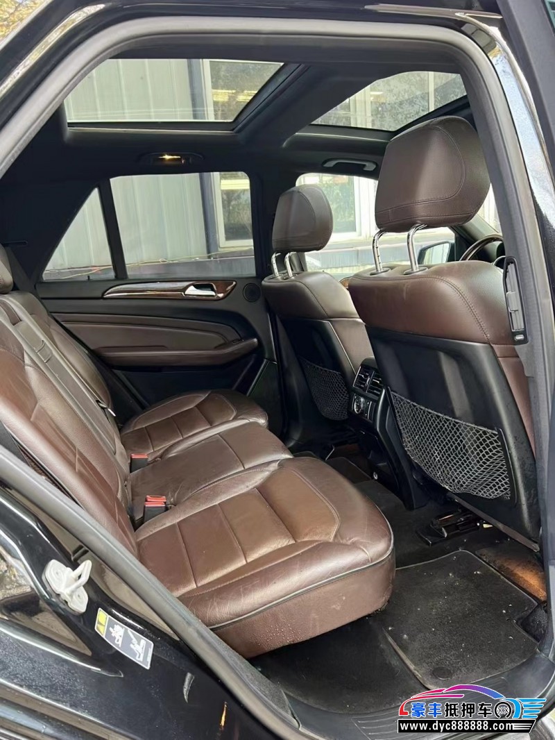 13年奔驰MLSUV抵押车出售