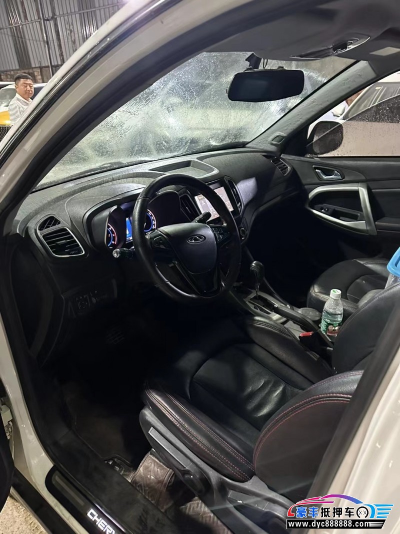 17年奇瑞瑞虎5轿车抵押车出售