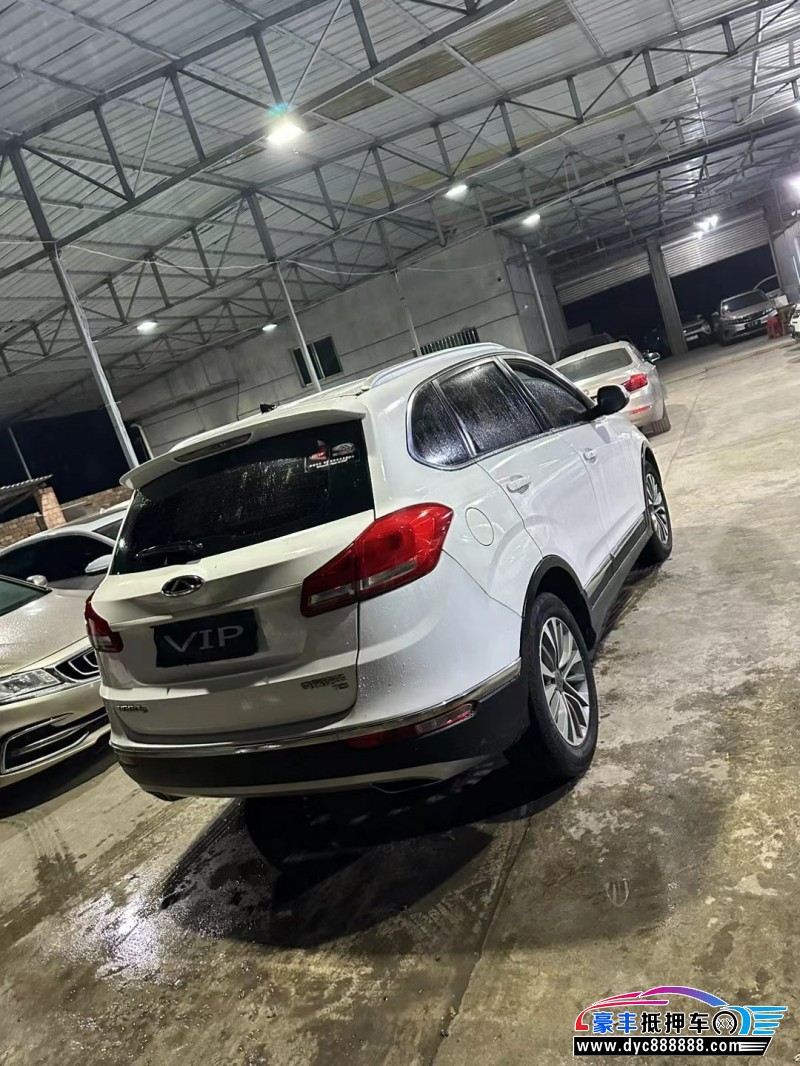 17年奇瑞瑞虎5轿车抵押车出售