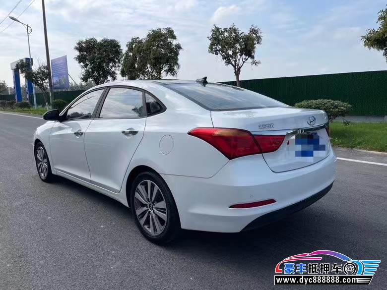 17年现代名图轿车抵押车出售