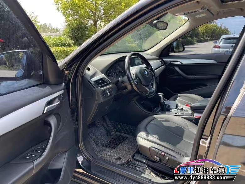 18年宝马X1轿车抵押车出售