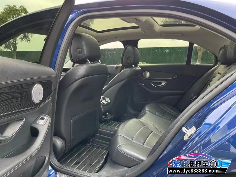 15年奔驰C轿车抵押车出售