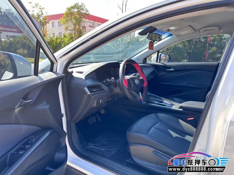 22年别克微蓝轿车抵押车出售