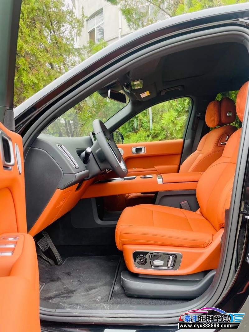 23年理想L8SUV抵押车出售