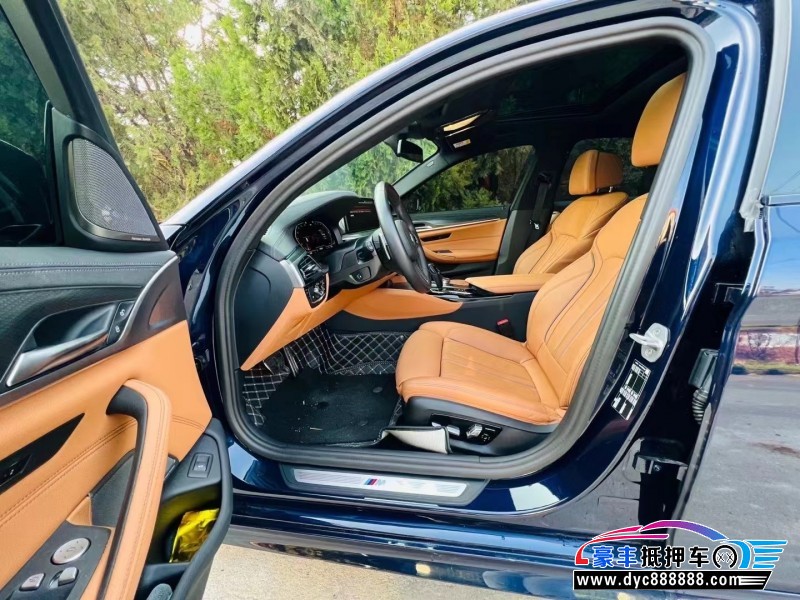 23年宝马5系轿车抵押车出售