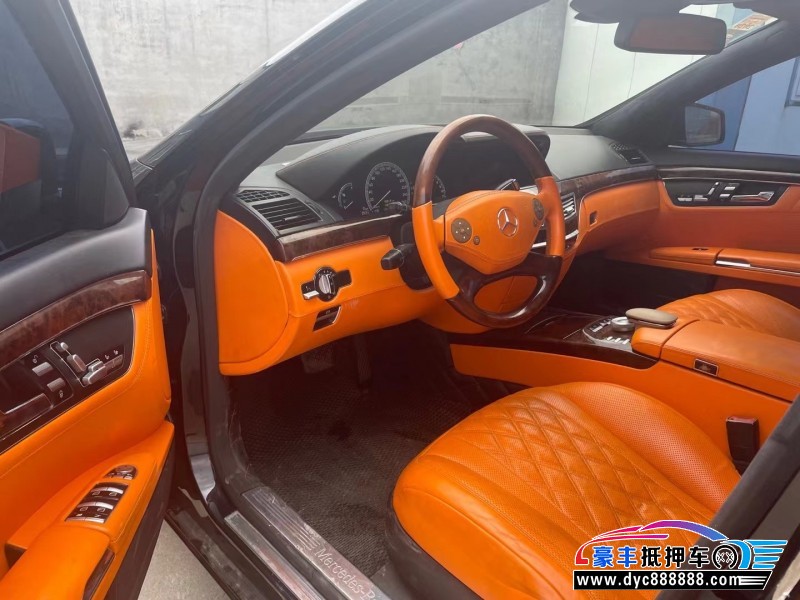 10年奔驰S轿车抵押车出售