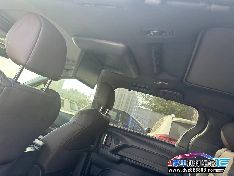 23年丰田塞纳轿车抵押车出售