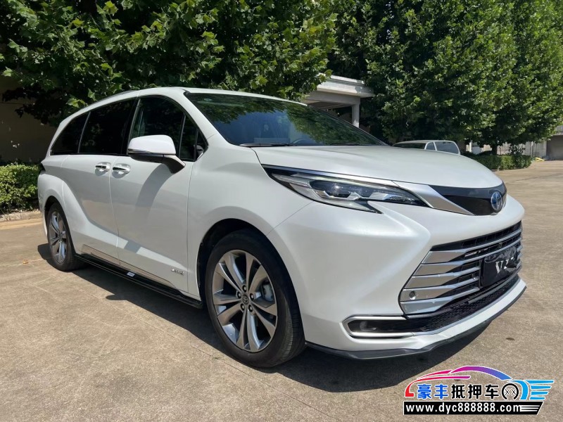 23年丰田塞纳轿车抵押车出售