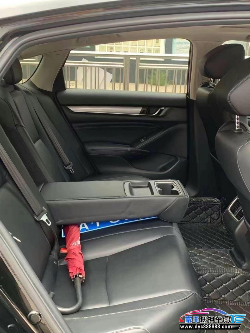 19年本田雅阁轿车抵押车出售