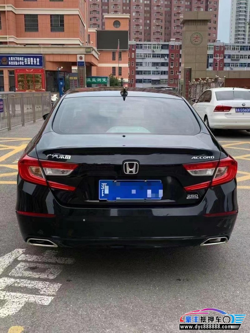 19年本田雅阁轿车抵押车出售