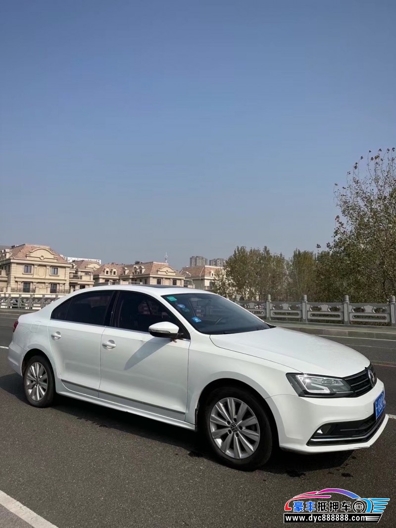 16年大众速腾轿车抵押车出售