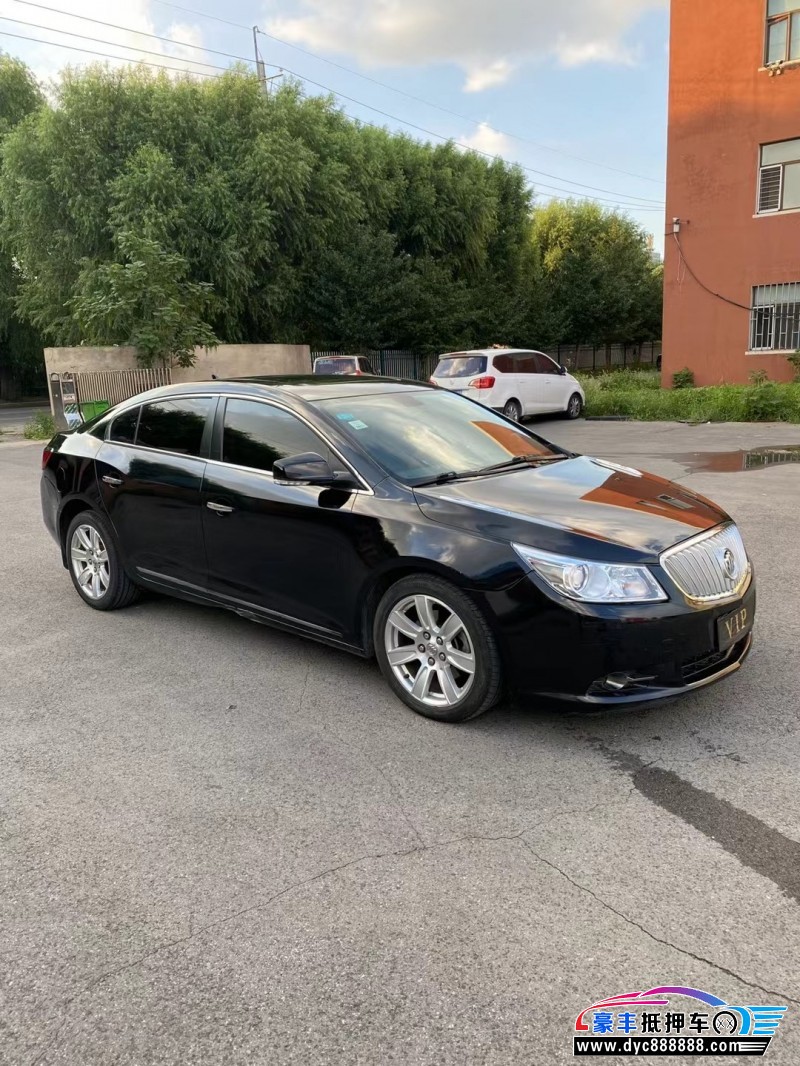 17年别克君越轿车抵押车出售