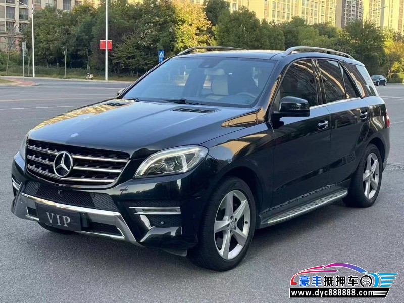 13年奔驰ML轿车抵押车出售
