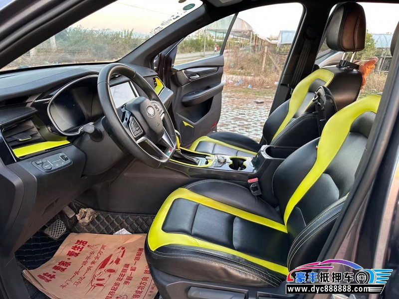 20年SWM斯威汽车G01轿车抵押车出售