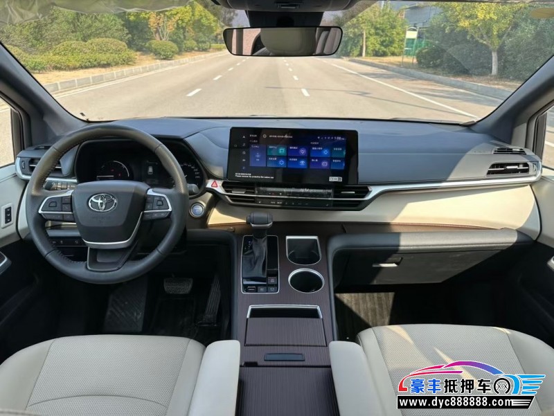 23年丰田普瑞维亚SUV抵押车出售