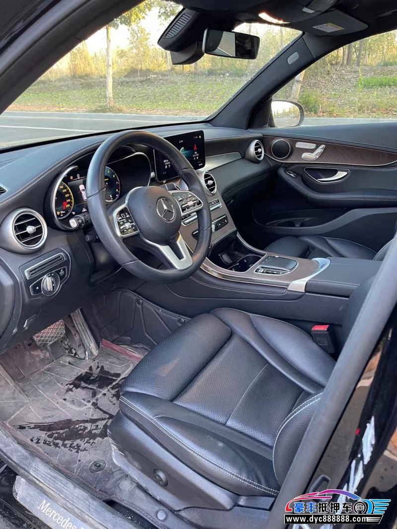 20年奔驰GLCSUV抵押车出售