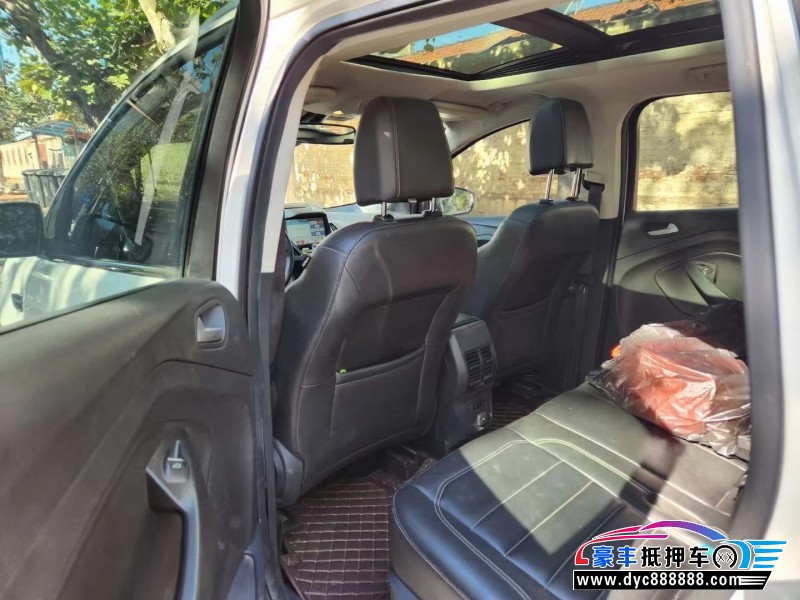 18年福特翼虎SUV抵押车出售