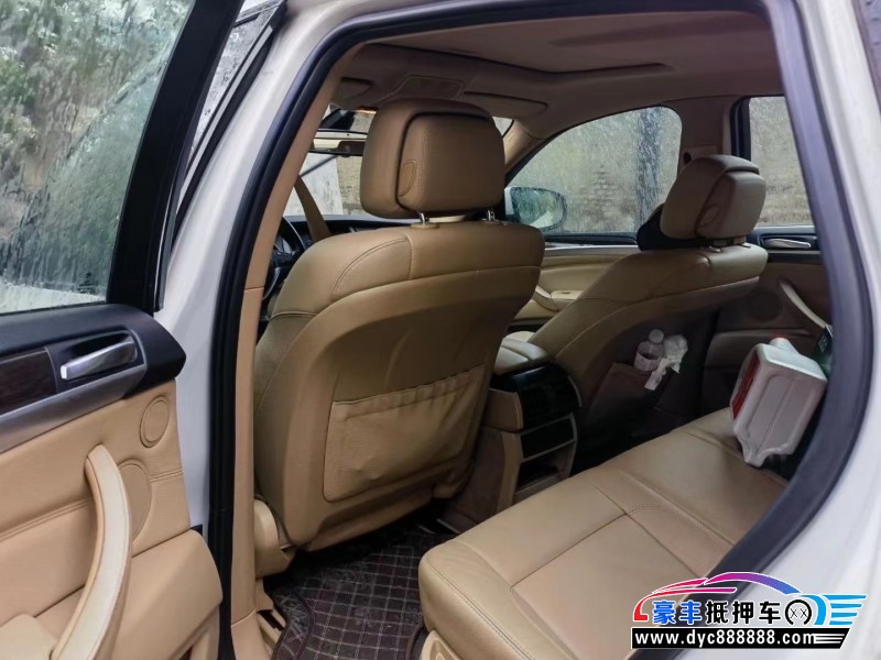 12年宝马X6SUV抵押车出售