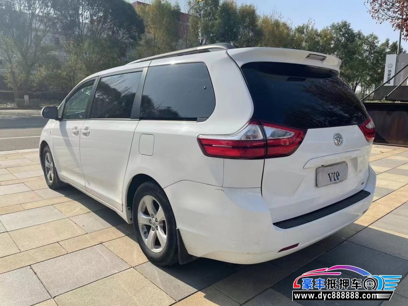 18年丰田塞纳MPV抵押车出售