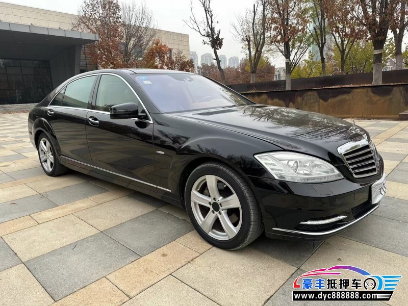 10年奔驰S轿车抵押车出售