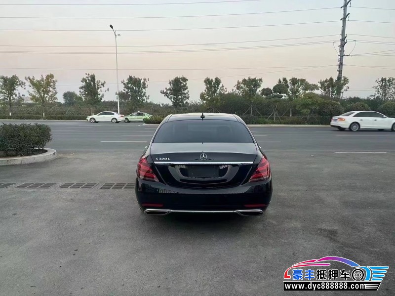 19年奔驰S轿车抵押车出售