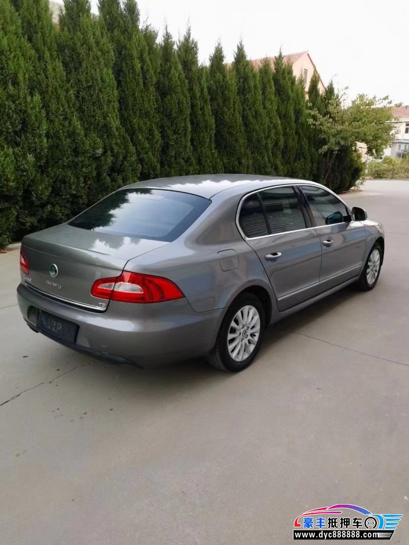 13年斯柯达昊锐轿车抵押车出售