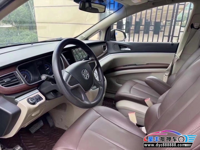 15年别克GL8MPV抵押车出售