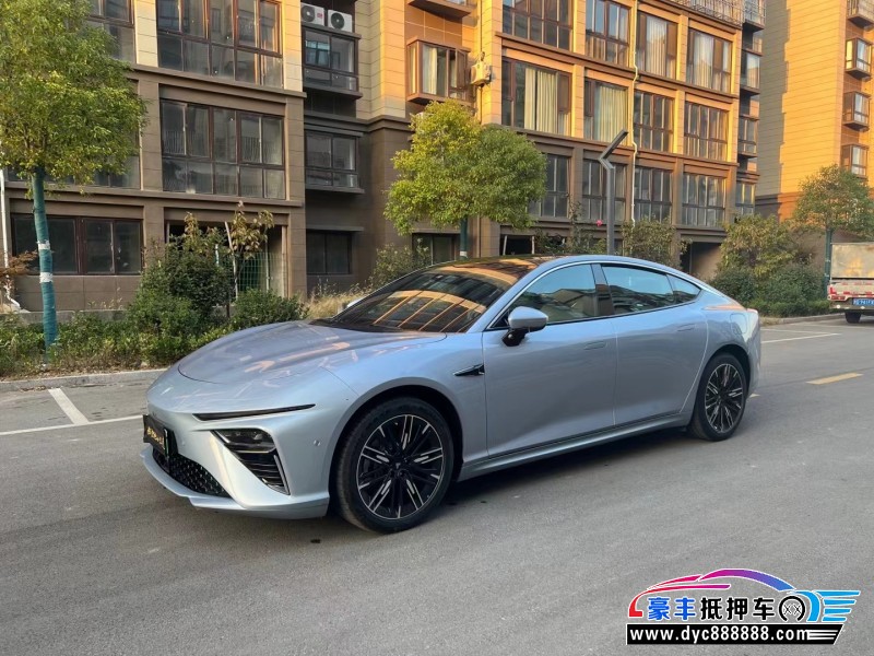 23年哪吒S轿车抵押车出售