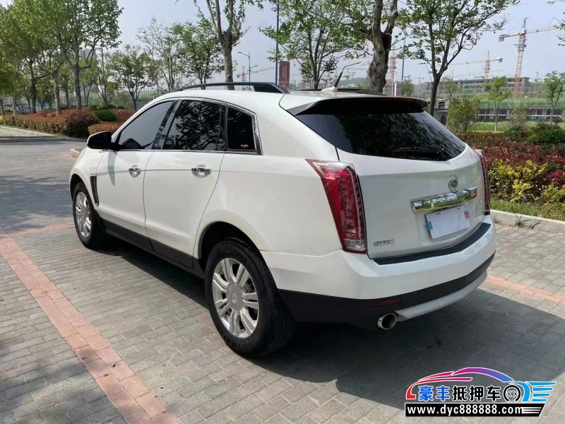 15年凯迪拉克SRX轿车抵押车出售