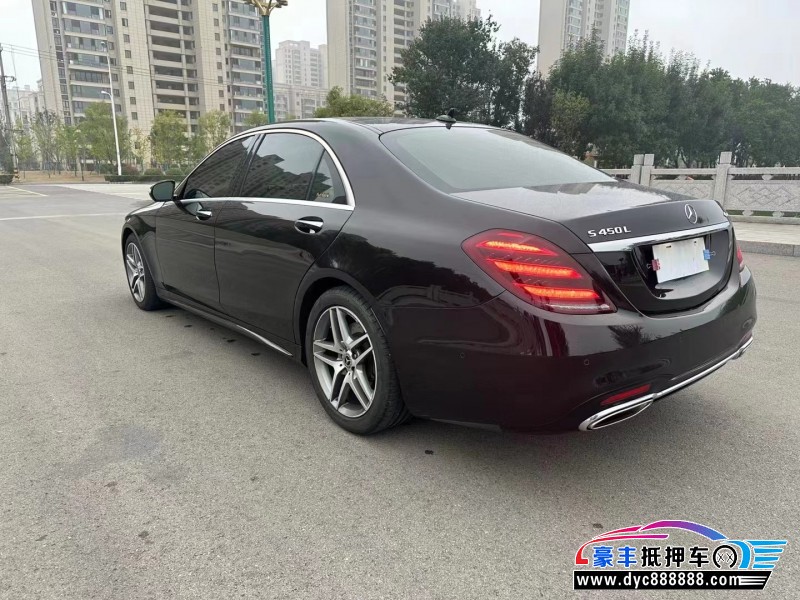 17年奔驰S轿车抵押车出售
