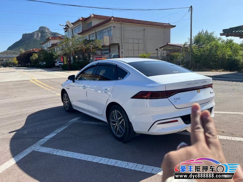 22年比亚迪秦轿车抵押车出售