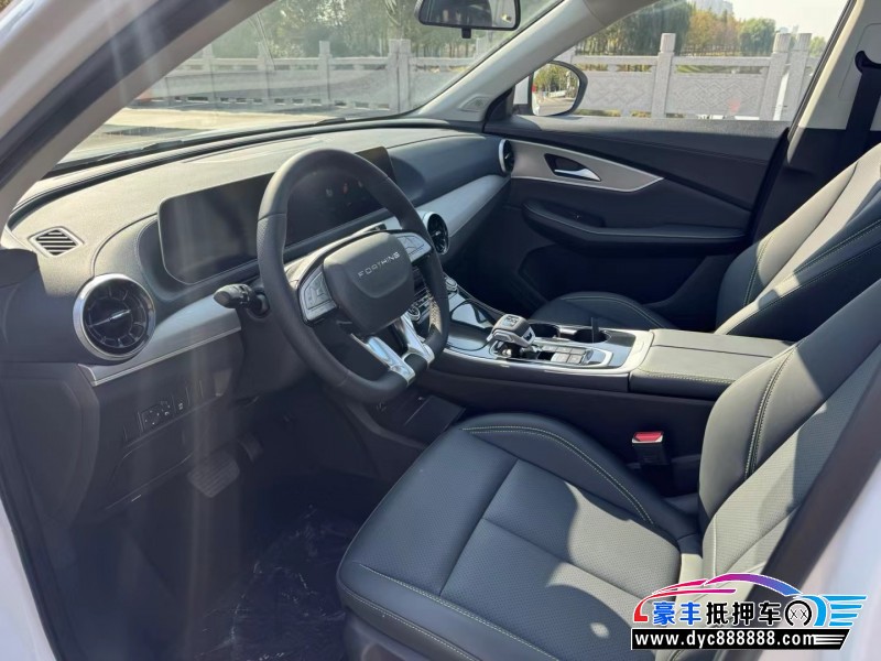 23年东风风行T5轿车抵押车出售