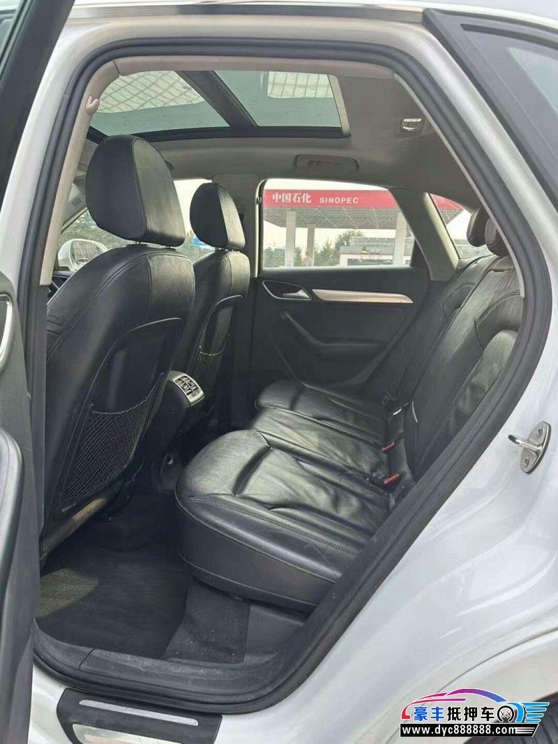 14年奥迪Q3轿车抵押车出售