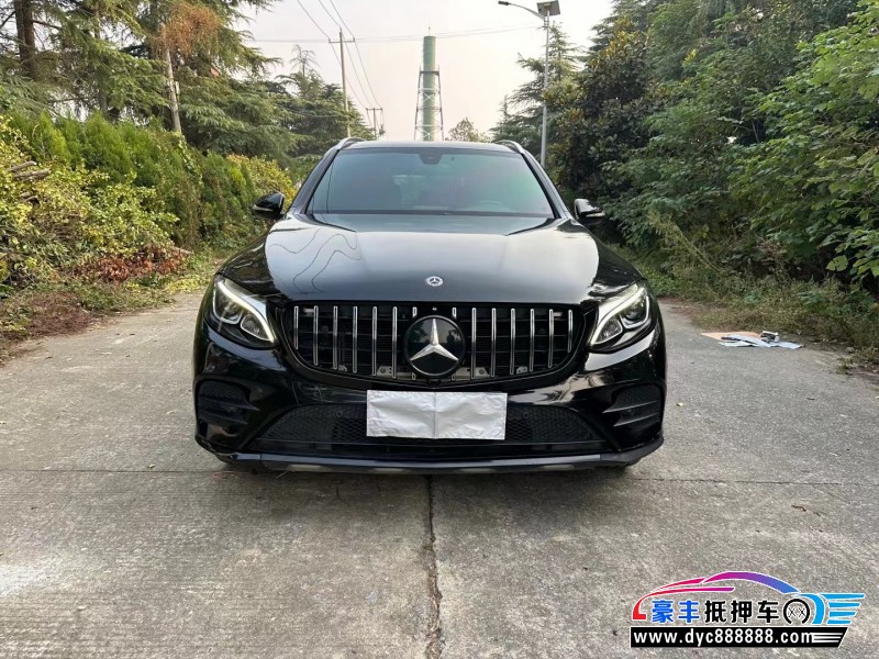 17年奔驰GLCSUV抵押车出售