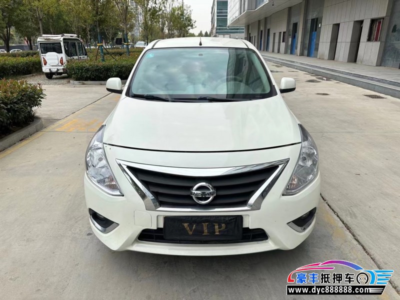 15年日产阳光轿车抵押车出售