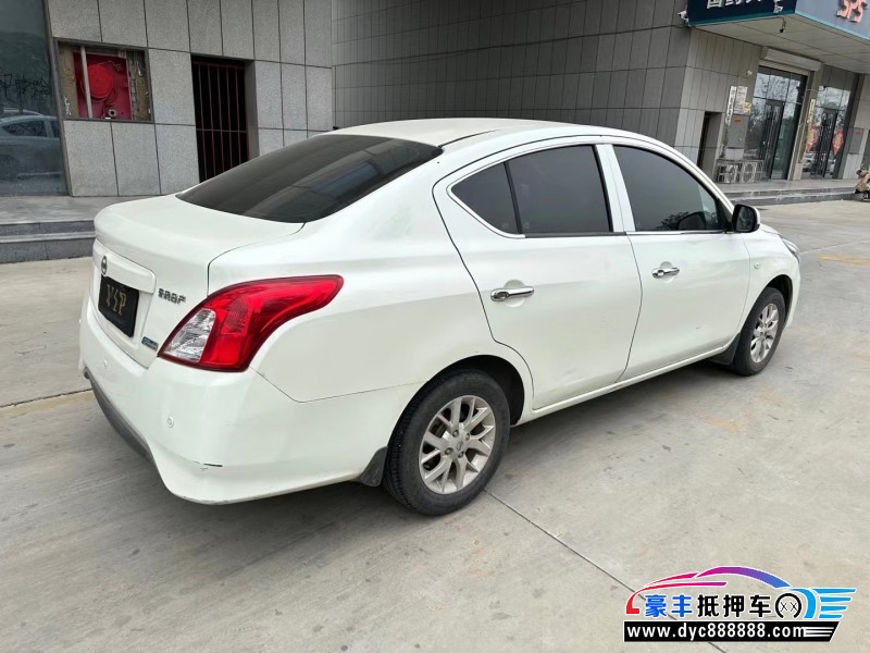 15年日产阳光轿车抵押车出售