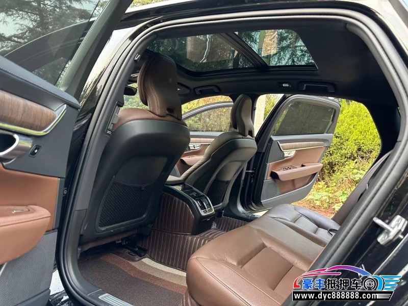 21年沃尔沃S90轿车抵押车出售