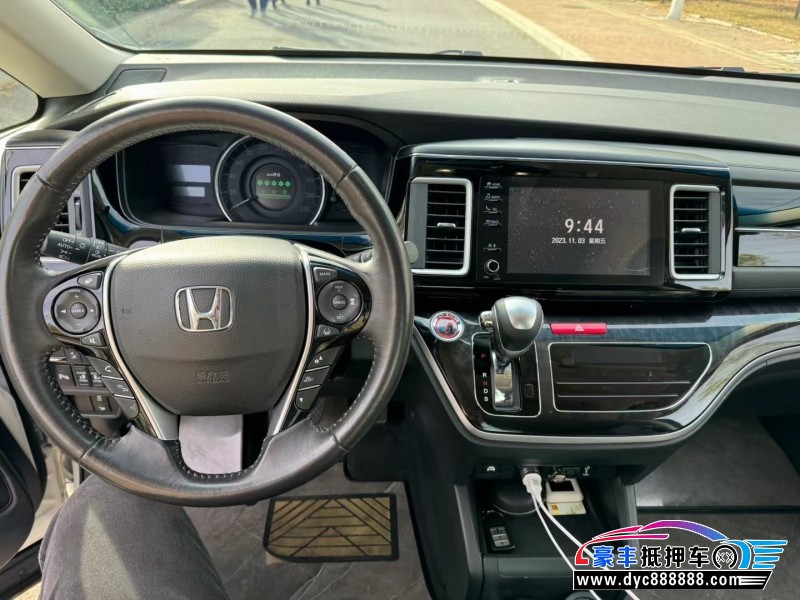 21年本田艾力绅MPV抵押车出售