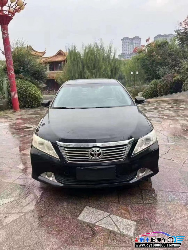 14年丰田凯美瑞轿车抵押车出售