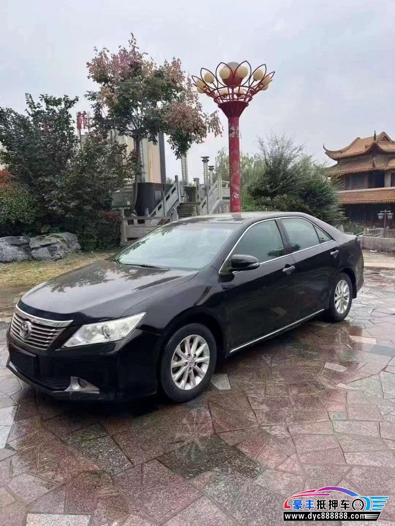 14年丰田凯美瑞轿车抵押车出售