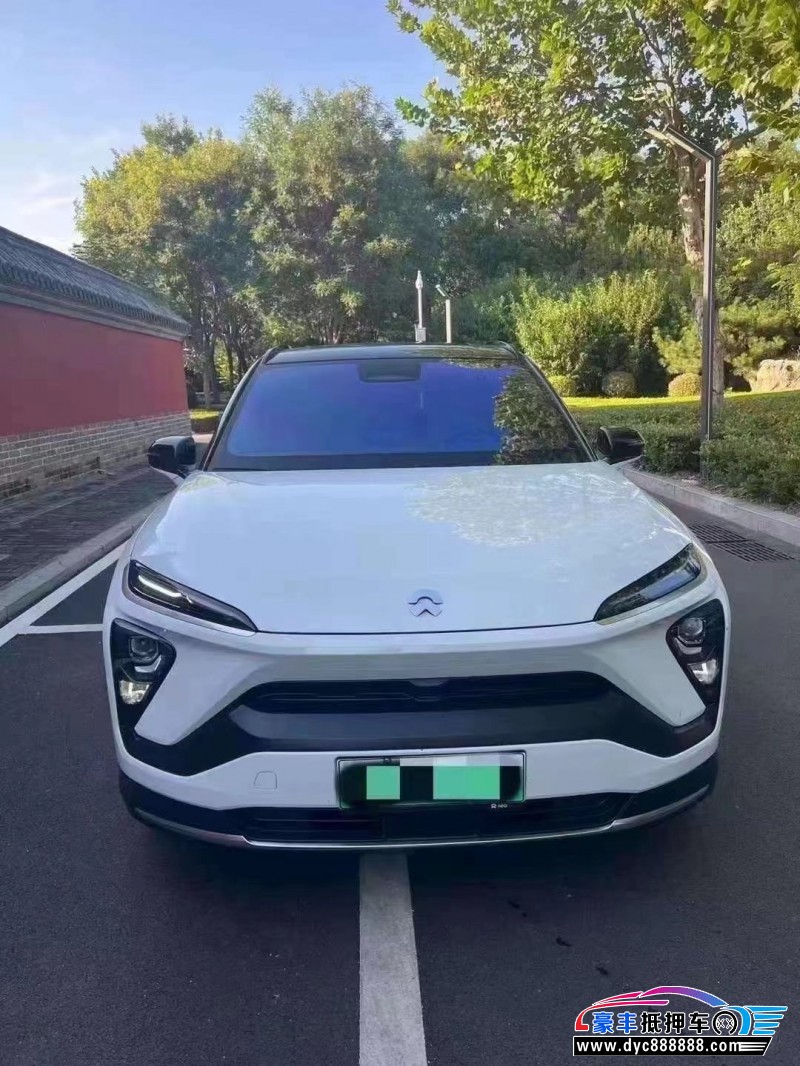 22年蔚来ES6轿车抵押车出售