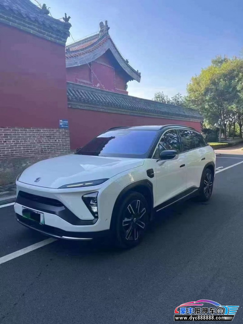 22年蔚来ES6轿车抵押车出售