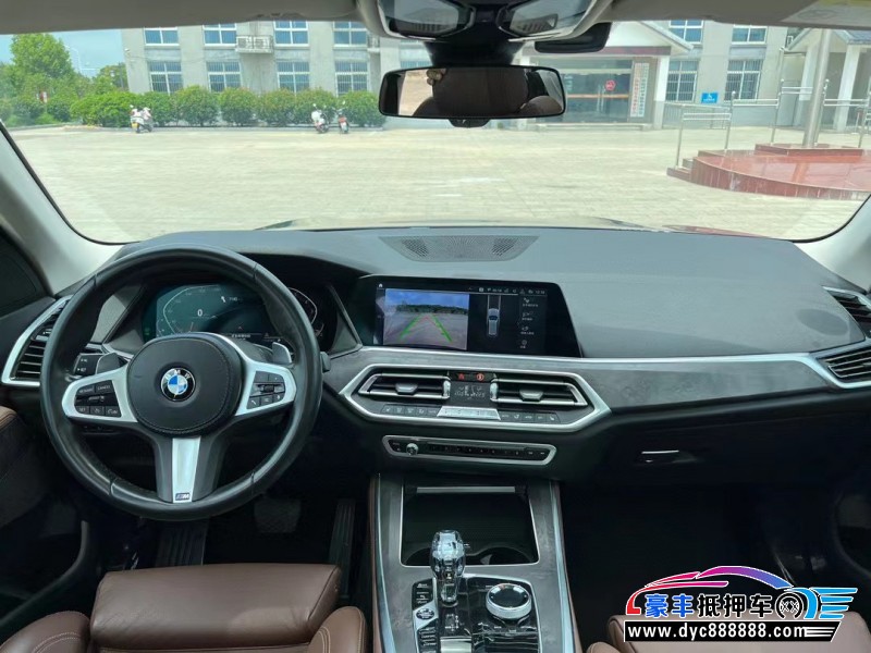 19年宝马X5轿车抵押车出售