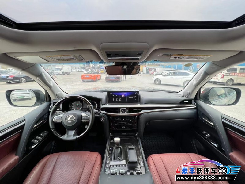 22年雷克萨斯LX轿车抵押车出售