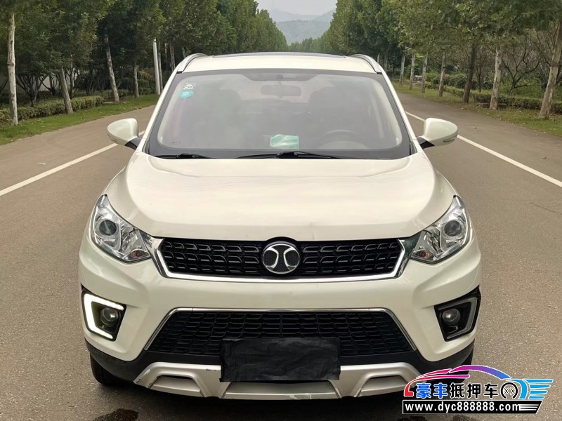 17年北汽绅宝X35轿车抵押车出售