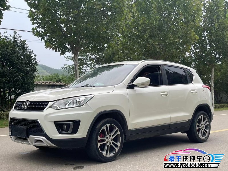 17年北汽绅宝X35轿车抵押车出售