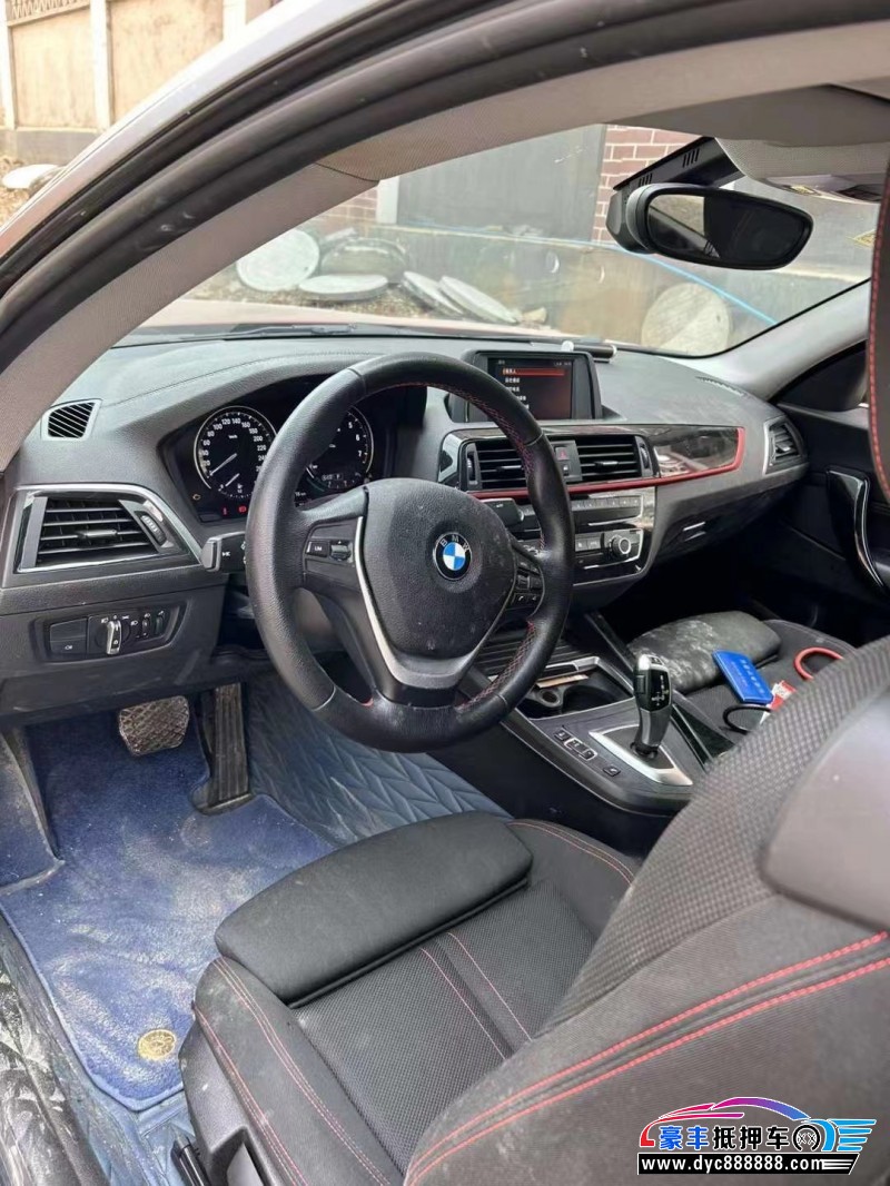 19年宝马2系轿车抵押车出售