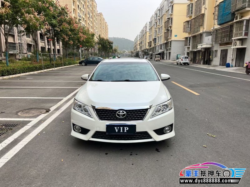 13年丰田凯美瑞轿车抵押车出售